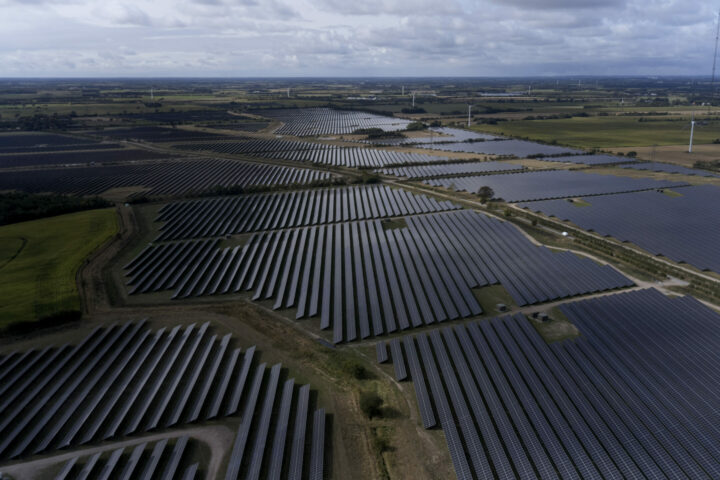 Lancaster Solar Farm Ee Australia Pty Ltd
